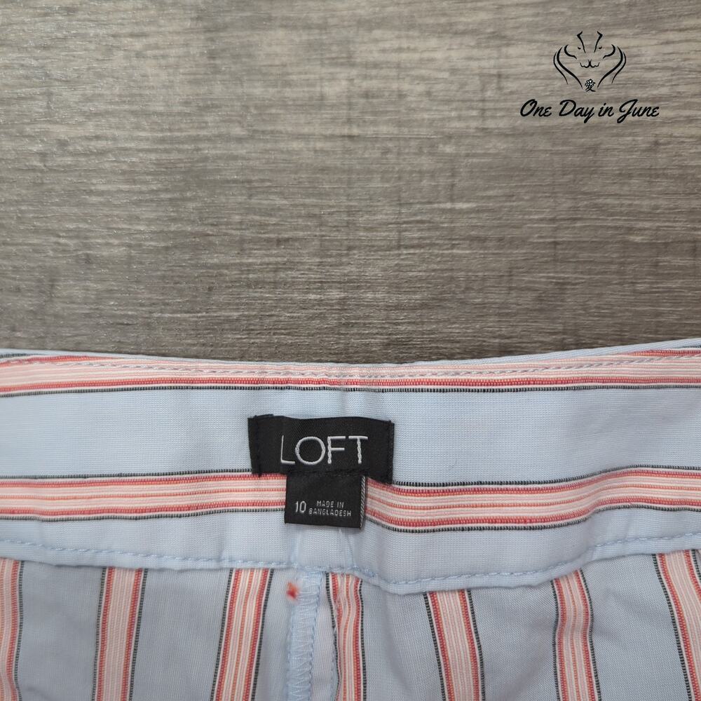 Loft Ruffle Front Shorts Size 10 - Picture 2 of 7